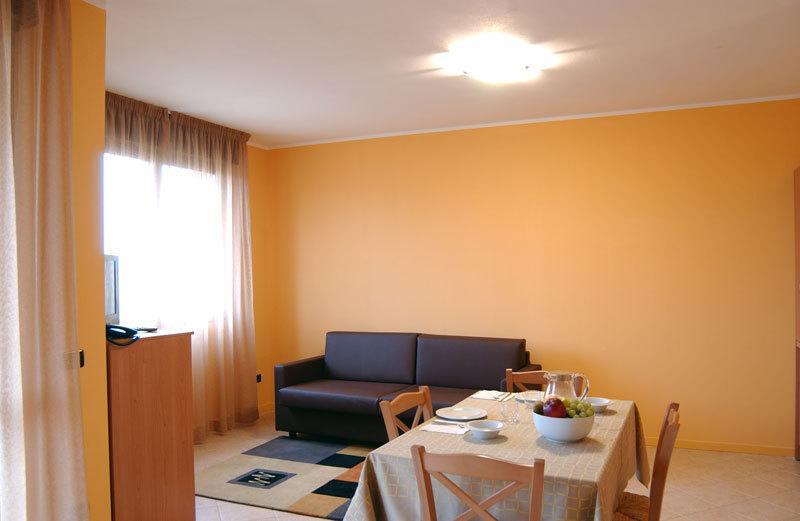 B&B Hotel Сасуоло Екстериор снимка