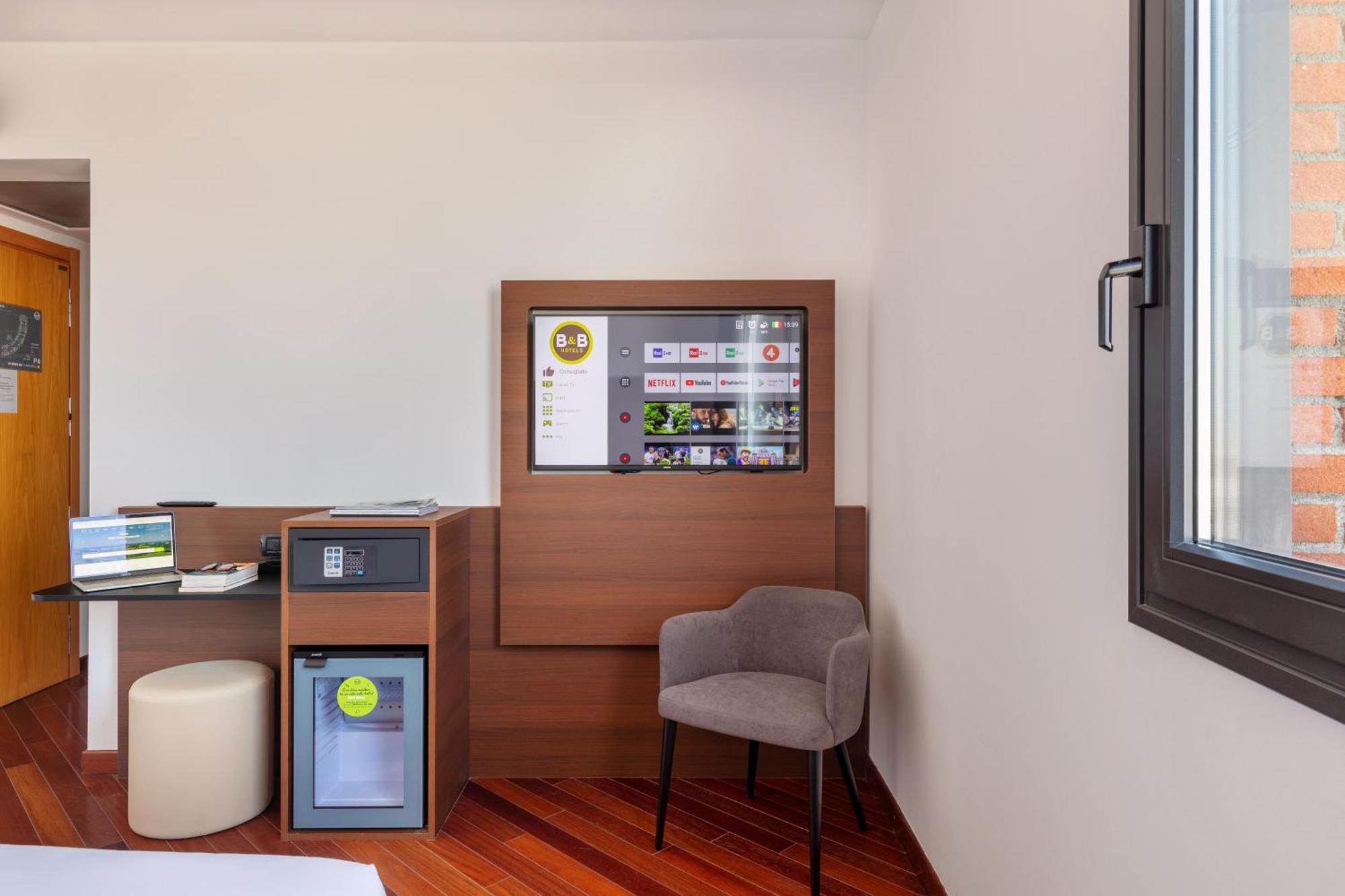B&B Hotel Сасуоло Екстериор снимка