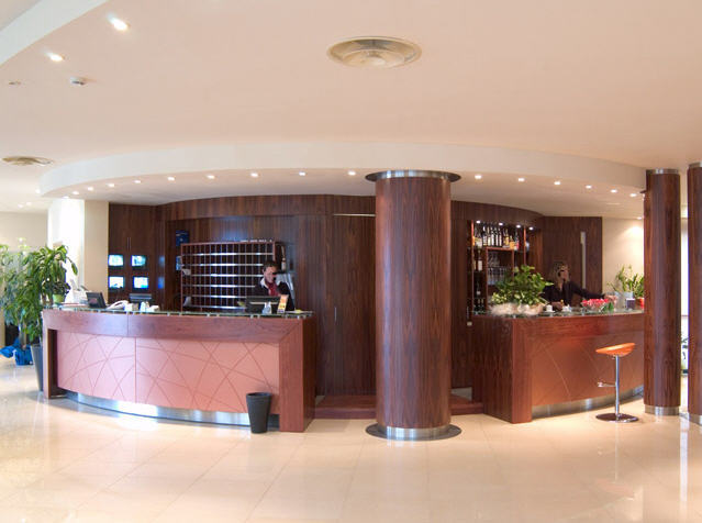B&B Hotel Сасуоло Интериор снимка